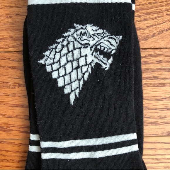 Game of Thrones Studio Tour RARE House Sigils Black Socks Women’s Size O/S NWT - Picture 3 of 6